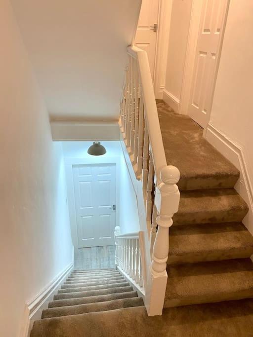 Eden Stay 5 Bedroom House Morecambe Exterior photo